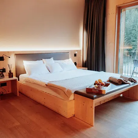 Campra Alpine & Hotel