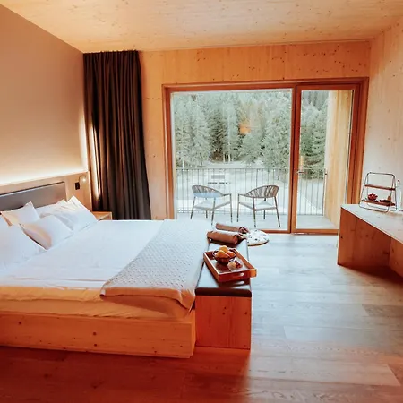 Campra Alpine & Hotel