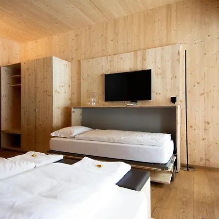 Campra Alpine & Hotel 3*
