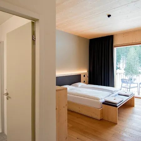 Campra Alpine & Olivone