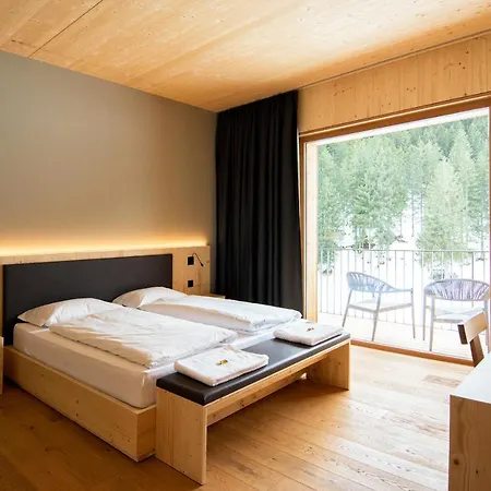 Campra Alpine & Olivone